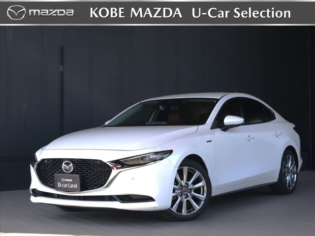 MAZDA3セダン