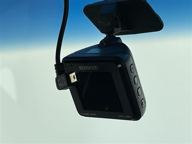 エルグランド2.5 250ハイウェイスターS アーバンクロム