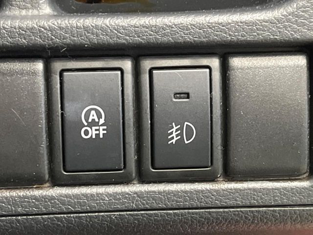 �y�A�C�h�����O�X�g�b�v�z�ԐM����a�؂Œ�Ԃ����ۂɃG���W�����~���A���ʂȔR���̏����}���܂��B�R��������ی�ɂȂ���@�\��G���W���̓u���[�L�𗣂��΍Ďn�����܂��B