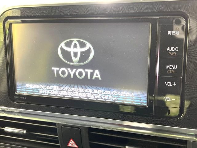 �y�����i�r�z�l�C�̏����i�r�𑕔����Ă���܂��B�i�r�̎g���₷���͂������A�I�[�f�B�I�@�\���[��!�L�����v�◷�s�͂������A�ʋ΂┃�����ȂǕ��i�̃h���C�u���y�����Ȃ�͂���