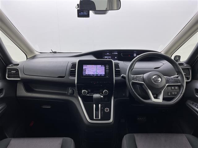 セレナ2.0 ハイウェイスター Vセレクション