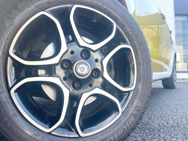 ������15�C���`�A���~�z�C�[��:�A���ԂȂ�ł͂̑�z����������x����z�C�[���Ƒ����ł�!���{�Ԃ̑���Ɋ���Ă�����ɂ����Б̊����Ē��������قǁA�������x���ł܂Ƃ܂��Ă��܂�!