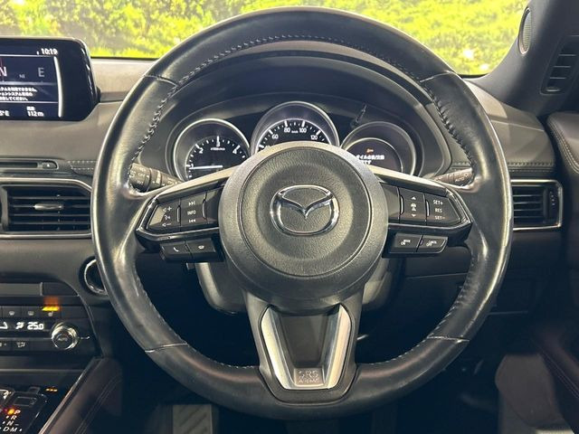 �y�����v�����X�e�A�����O�z�㎿�Ȋv���g�p���邱�ƂŁA��ɂ����������݂ƂĂ��^�]���₷���n���h���ł���