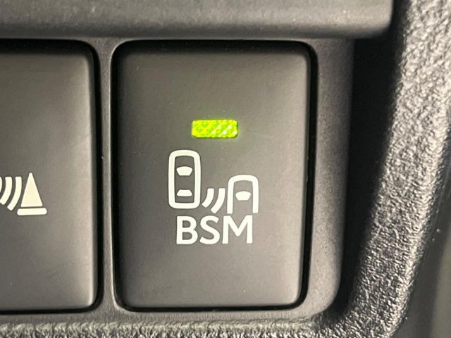 �y�u���C���h�X�|�b�g���j�^�[�z���s���A�h�A�~���[�̎��p�ɂȂ�₷���ӏ��Ɍ㑱�Ԃ��ڋ߂���ƃT�C�h�~���[�̃����Y�Ɍx����\��!�h���C�o�[�ɒ��ӊ��N�����Ă���܂��B