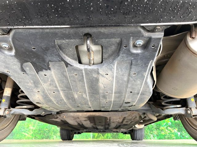 下回りがきれいなうちに、防錆加工の施工がオススメ。降雪地域はもちろん、沿岸部にお住いの方や、趣味でマリン・ウィンタースポーツをされる方にご好評いただいております。