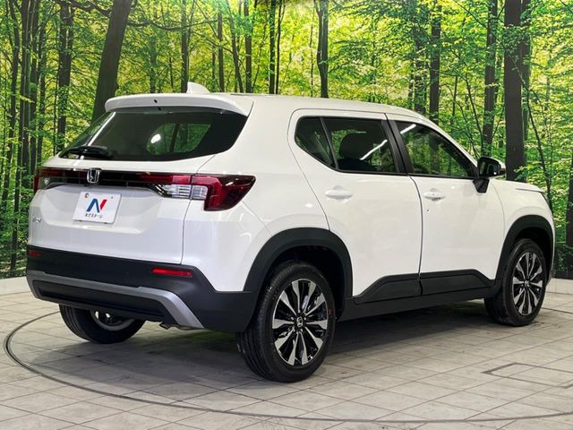 ☆全国のネクステージからお取り寄せが可能※!遠方の店舗に展示してあるクルマが気になる場合も、最寄りの店舗でご覧いただくことが可能です!是非私たちに要望をお聞かせください!※別途費用