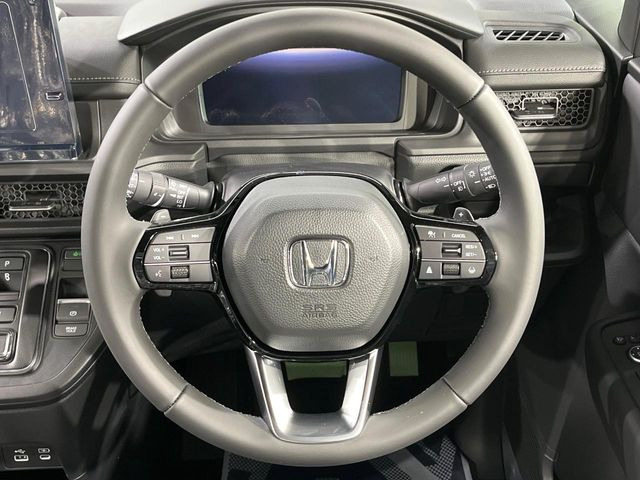 �y�����v�����X�e�A�����O�z�㎿�Ȋv���g�p���邱�ƂŁA��ɂ����������݂ƂĂ��^�]���₷���n���h���ł���