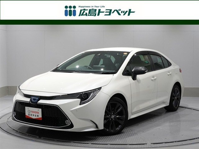 カローラ1.8 ハイブリッド W×B