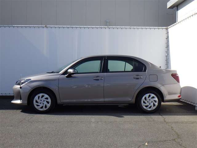 カローラアクシオ1.5 ハイブリッド EX