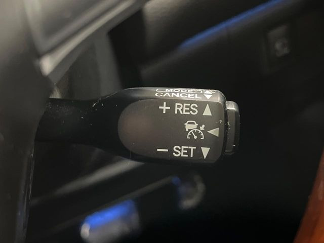 �y���[�_�[�N���[�Y�R���g���[���z�������H�ł̒��������s���y��!!�����ő��x��ۂN���[�Y�R���g���[�����A�Փˌy���V�X�e���ƘA�g���A�O���̎ԗ������m���ĎԊԂ�ۂ悤�ɑ��x���߂��Ă���܂�!!