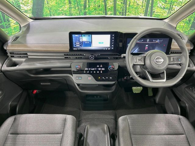 セレナ1.4 e-POWER ハイウェイスターV