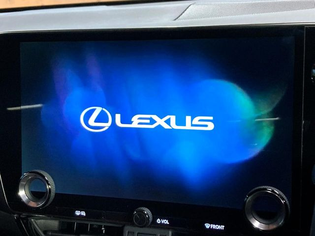 【14インチディスプレイオーディオ】画面内にオーディオ操作はもちろん、空調の調整機能なども盛り込んだ多機能なディスプレイオーディオです!スマートフォン連携はもちろん、車載ナビもお使いいただけます♪