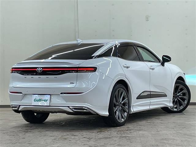 クラウンクロスオーバー2.5 G アドバンスト レザー パッケージ E-Four 4WD