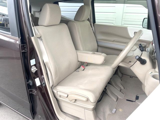 �^�]�ȃV�[�g���͎g�p�������Ȃ��A�ǍD�ȏ�ԂƂȂ��Ă��܂��B���J�Ɏg���Ă������Ƃ��悭�킩��܂��ˁB