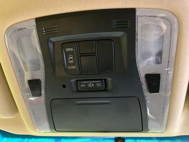 �y�p���[�X���C�h�h�A�z�X�}�[�g�L�[��^�]�Ȃ̃X�C�b�`�ŃX���C�h�h�A�̊J���\���d��������͂����ăh�A���J����K�v�������A���������q�l�ł��A�d���ו��������Ă��鎞�����N�ɊJ���߂ł��܂���