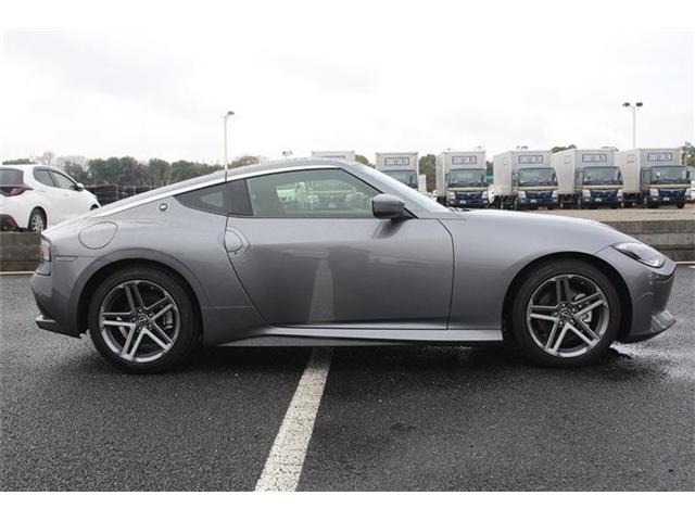 ���Ǝҗl�ւ̔̔��͂��f�肳���Ă��������܂��B �Ԍ������ԗ��̏ꍇ�́A�Ԍ����擾�������x�������z�ŕ\�����Ă���܂��B