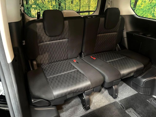 3��ڃV�[�g�͂�������ԗǍD����l�ł��������ƍ����Ē����܂��̂ŁA��l���ł̂��o���������N���N�ł��􂲉Ƒ��ŁA�C�̒m�ꂽ���ԂŁA�h���C�u�ɍs���̂��y���݂ł��ˁ�