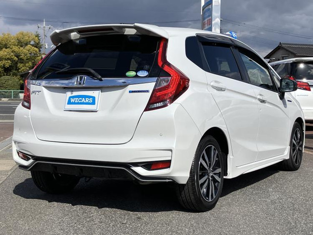 フィットハイブリッド