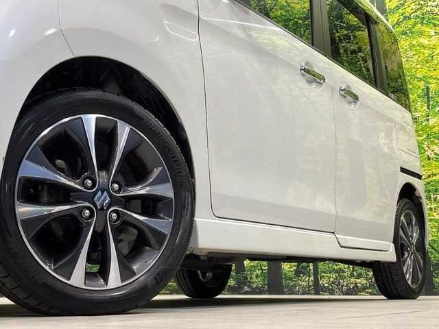 �y����15�C���`�A���~�z�C�[���z�O�ςɃ}�b�`���������A���~�z�C�[���𑕒����Ă���܂��B�e��ЊO�A���~�z�C�[����A�X�^�b�h���X�^�C�����戵�����Ă���܂��B���񂲑��k����������