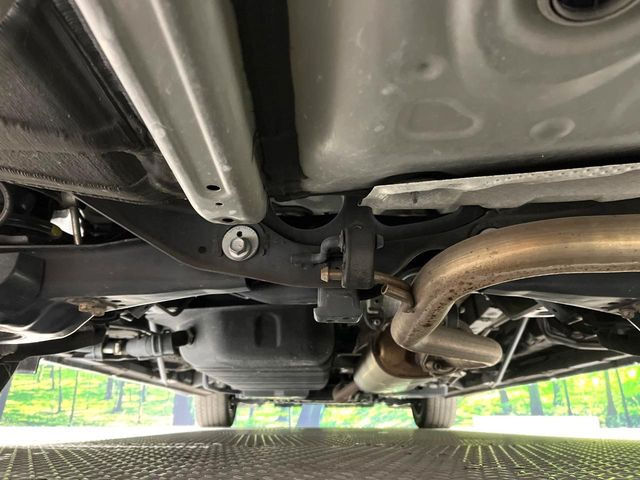 下回りがきれいなうちに、防錆加工の施工がオススメ。降雪地域はもちろん、沿岸部にお住いの方や、趣味でマリン・ウィンタースポーツをされる方にご好評いただいております。