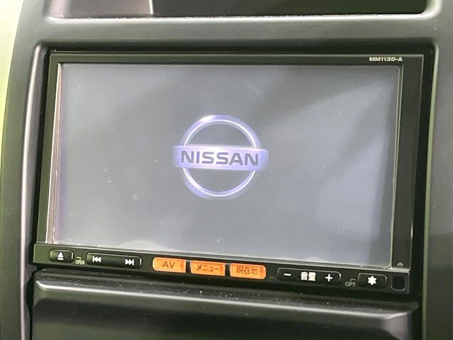 �y�����i�r�z�l�C�̏����i�r�𑕔����Ă���܂��B�i�r�̎g���₷���͂������A�I�[�f�B�I�@�\���[��!�L�����v�◷�s�͂������A�ʋ΂┃�����ȂǕ��i�̃h���C�u���y�����Ȃ�͂���