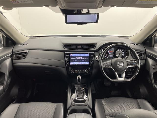 エクストレイル2.0 20Xi Vセレクション レザーエディション 4WD