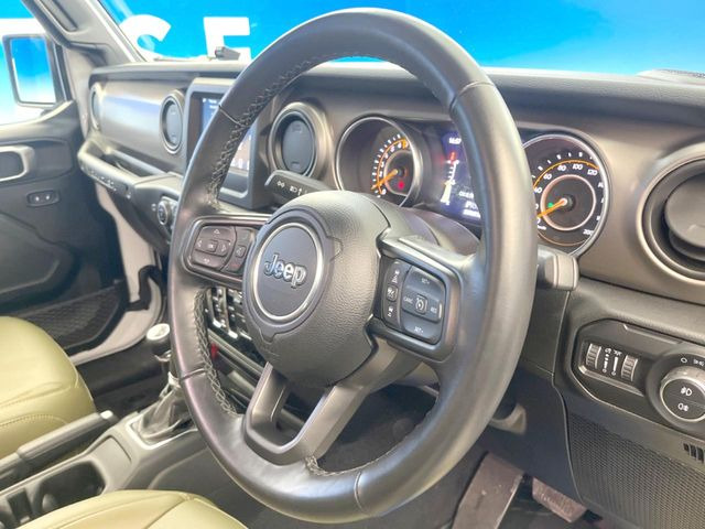 ���n���h�����̃X�������Ȃ��A���ꂢ�ȏ�Ԃ��ێ����Ă���܂��B�e�X�C�b�`���̓�����m�F�ς݂ł��B