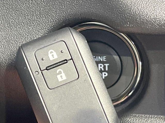 �y�L�[���X�X�^�[�g�V�X�e���z�J�o����|�P�b�g�ɓ��ꂽ�܂܂ł��h�A�̎{���E�������\�ȃX�}�[�g�L�[�𑕔��B�G���W���̃I���E�I�t�����J�M�����o���K�v����������Ƃ��Ă��֗��ł���