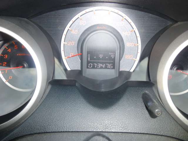 走行少な目7.4万kmです。