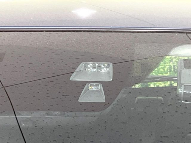 �y�X�}�[�g�V�e�B�u���[�L�T�|�[�g�z�ᑬ���s���ɑO���̎ԗ�����F�����A�Փ˂������Ȏ��͌x��ƃu���[�L�ŏՓˉ���Ɣ�Q�y�����A�V�X�g�B�����S�Ƀh���C�u�����y���݂��������܂��B