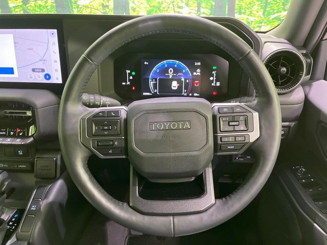 �y�����v�����X�e�A�����O�z�㎿�Ȋv���g�p���邱�ƂŁA��ɂ����������݂ƂĂ��^�]���₷���n���h���ł���