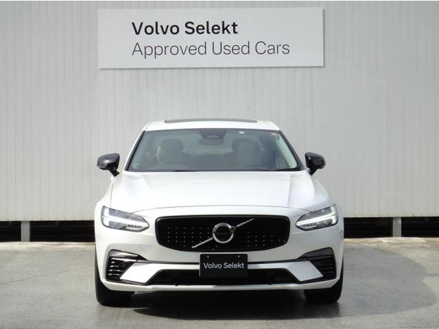 S90リチャージ PHEV T8 AWD アルティメット 4WD