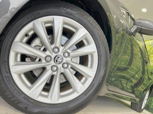 �y����16�C���`�A���~�z�C�[���z�O�ςɃ}�b�`���������A���~�z�C�[���𑕒����Ă���܂��B�e��ЊO�A���~�z�C�[����A�X�^�b�h���X�^�C�����戵�����Ă���܂��B���񂲑��k����������