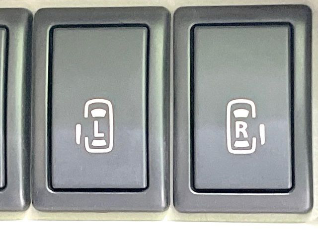 �y�����p���[�X���C�h�h�A�z�X�}�[�g�L�[��^�]�Ȃ̃X�C�b�`�Ō�ȗ����X���C�h�h�A�̊J���\���d��������͂����ăh�A���J����K�v�������A�����Ȃ��q�l�ł��ȒP�ɊJ���߂ł����K�ł���