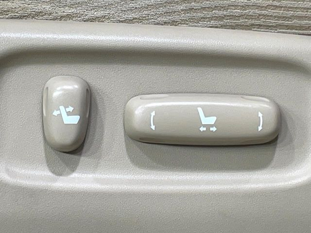 �y�p���[�V�[�g�z�X�C�b�`��ŊȒP�ɃV�[�g�̔��������\!�d��������͂�����܂���!���K�ȃV�[�g�|�W�V�����ɃZ�b�g���āA���K�ȃh���C�u�����y���݂��������B