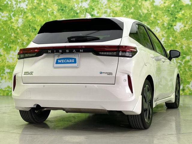 ノートオーラ1.2 G FOUR 4WD