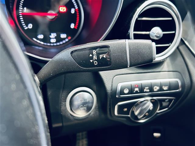 GLCクーペ220d 4マチック スポーツ 本革仕様 4WD