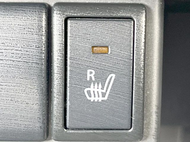 �y�V�[�g�q�[�^�[�z�������ɏd�󂷂�V�[�g�q�[�^�[!�G�A�R����葁�����܂��Ă����̂Ŋ�����̐l�����S�ł��ˁ�G�A�R���̉����͊������邩����A�Ƃ������ɂ����������߂ł��B