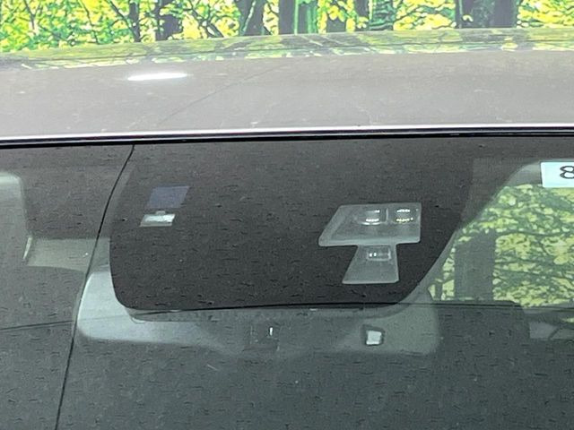 �y�X�}�[�g�V�e�B�u���[�L�T�|�[�g�z�ᑬ���s���ɑO���̎ԗ�����F�����A�Փ˂������Ȏ��͌x��ƃu���[�L�ŏՓˉ���Ɣ�Q�y�����A�V�X�g�B�����S�Ƀh���C�u�����y���݂��������܂��B