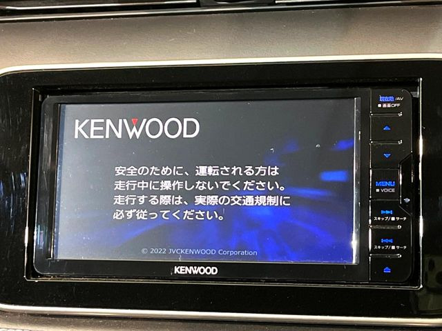 �y�i�r�Q�[�V�����z�g���₷���i�r�ŖړI�n�܂ł�������ē����Ă���܂��B�e��I�[�f�B�I�Đ��@�\���[�����Ă���A���Ԃ̉^�]������Ɋy�����Ȃ�܂�!!