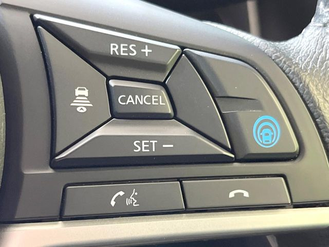 �y�v���p�C���b�g�z�������H�ł̒��������s���y��!!�a�؎��Ə��񑖍s�̃V�[���ŁA�A�N�Z���E�u���[�L�E�X�e�A�����O�������Ő��䂵�A�������^�]�̕��S���y�����Ă���܂���