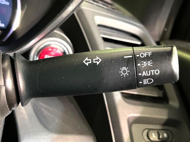 �y�I�[�g���C�g�z����̖��邳�ɉ����Ď����Ńw�b�h���C�g�̓_���E�������ł���@�\�ł�!���C�g�̕t���Y��E�����Y��Ȃǂ������Ȃ�A�J�̓���[���̑��s�����S!�g���l���ʉߎ����֗��ł��ˁ�