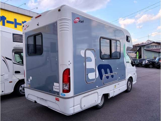 バネットトラックキャンピング