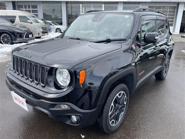 レネゲードトレイルホーク 4WD