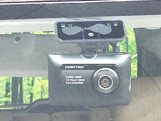 �y�h���C�u���R�[�_�[�z�h���C�u���R�[�_�[����!���s���͂������A������^�]�⎖�̂ɑ��������ہA�f���ŋL�^���A����̃��X�N�ɔ����܂��B���L�^�pSD�J�[�h�͂��q�l�����g�ł��������������K�v������܂��B