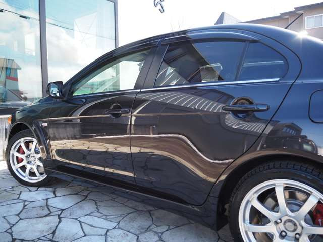 ���X�̃X�}�z�p�y�[�W���������܂���������y���A���₷���ł���!�g�b�v��ʂɃV���[�g�J�b�g��u�����Ƃ��\�ł����A�h���X�͂�����&rArr; http://clover-cars.spcar.jp