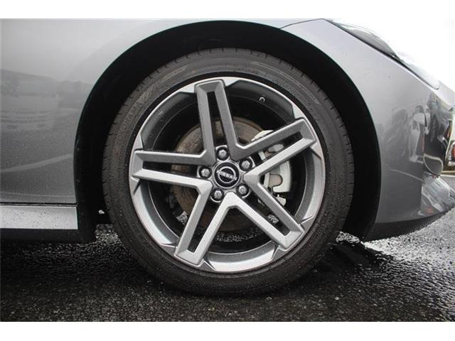 ���Ǝҗl�ւ̔̔��͂��f�肳���Ă��������܂��B �Ԍ������ԗ��̏ꍇ�́A�Ԍ����擾�������x�������z�ŕ\�����Ă���܂��B