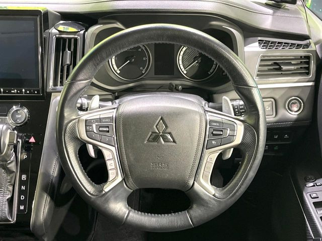 �y�����v�����X�e�A�����O�z�㎿�Ȋv���g�p���邱�ƂŁA��ɂ����������݂ƂĂ��^�]���₷���n���h���ł���