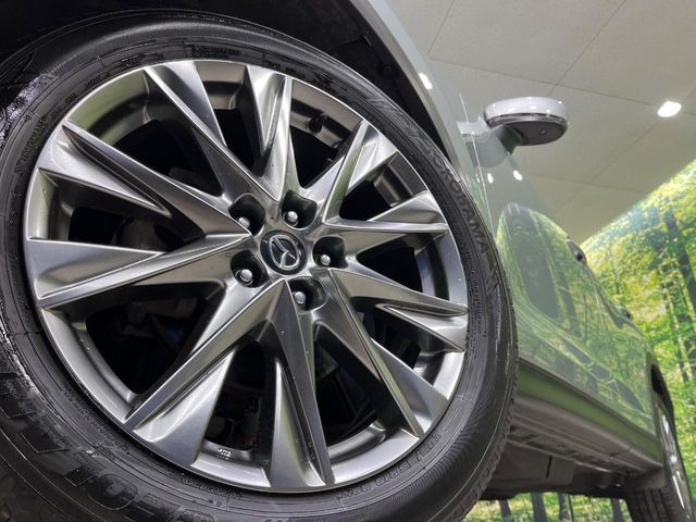 �y�O���[�h��p����19�C���`�A���~�z�C�[���z�f�U�C�����̍��������A���~�z�C�[���𑕒����Ă���܂��B�e��ЊO�A���~�z�C�[����A�X�^�b�h���X�^�C�����戵�����Ă���܂��B���񂲑��k����������