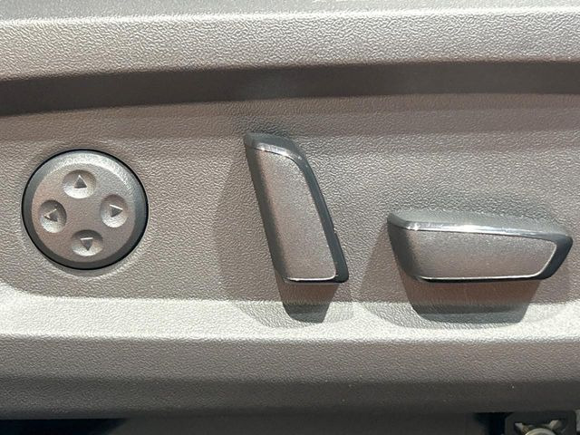 �y�p���[�V�[�g�z�X�C�b�`��ŊȒP�ɃV�[�g�̔��������\!�d��������͂�����܂���!���K�ȃV�[�g�|�W�V�����ɃZ�b�g���āA���K�ȃh���C�u�����y���݂��������B